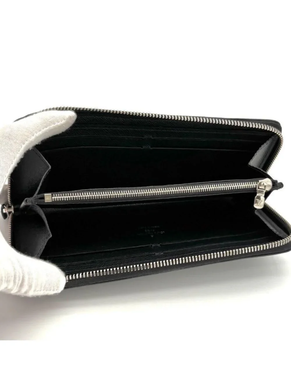 Louis Vuitton Epi Portefeuille Clemence Zip Around Wallet